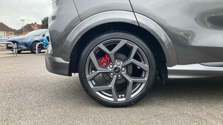 Ford Puma ST 1.0 EcoBoost Hybrid mHEV ST 5dr DCT Petrol Hatchback